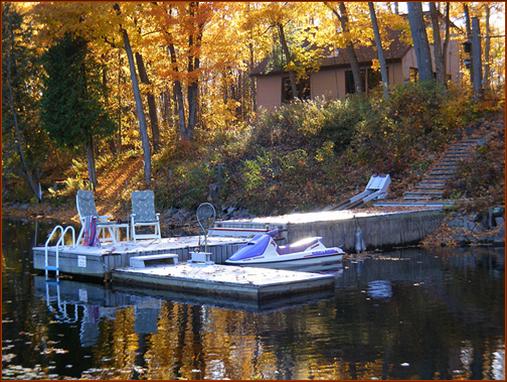 Late autum low water level after the Rideau Canal locks close